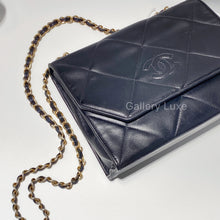 将图片加载到图库查看器，No.2299-Chanel Vintage Lambskin Flap Bag
