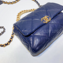 Load image into Gallery viewer, No.3061-Chanel 19 Large Handbag
