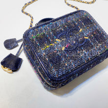 이미지를 갤러리 뷰어에 로드 , No.3062-Chanel Tweed &amp; Elaphe Medium CC Filigree Vanity Case
