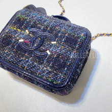이미지를 갤러리 뷰어에 로드 , No.3062-Chanel Tweed &amp; Elaphe Medium CC Filigree Vanity Case
