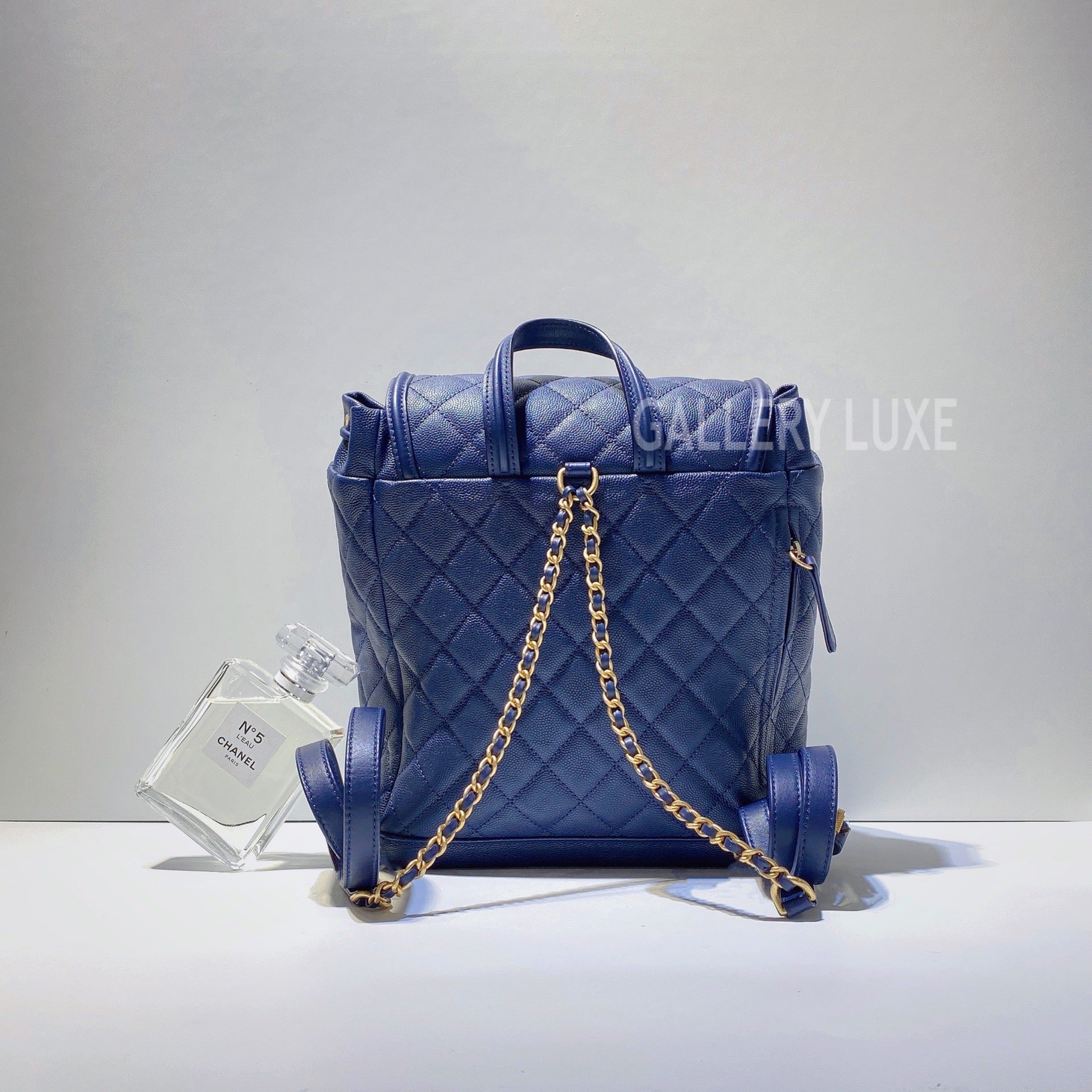 No.3063-Chanel Caviar CC Filigree Backpack – Gallery Luxe