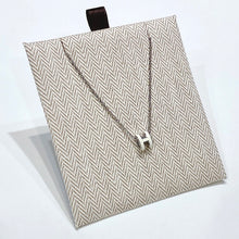 Load image into Gallery viewer, No.3599-Hermes Mini Pop H Pendant (Brand New / 全新貨品)
