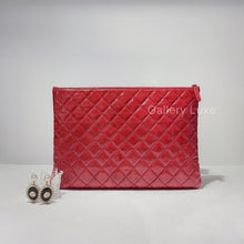 Load image into Gallery viewer, No.2075-Chanel O Case Clutch Large
