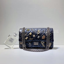 Load image into Gallery viewer, No.3077-Chanel Limited Lucky Charm Reissue 2.55 Flap Bag
