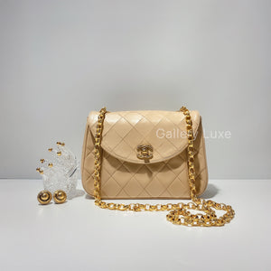 No.2155-Chanel Vintage Lambskin Flap Bag
