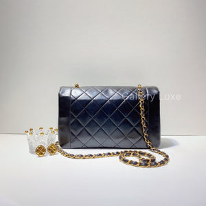 No.2717-Chanel Vintage Lambskin Diana Bag 25cm