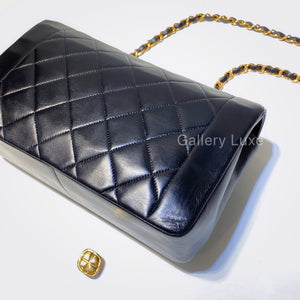 No.2717-Chanel Vintage Lambskin Diana Bag 25cm