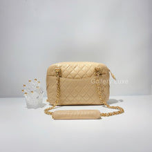 Charger l&#39;image dans la galerie, No.2217-Chanel Vintage Lambskin Shoulder Bag
