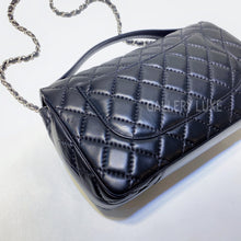 Load image into Gallery viewer, No.3081-Chanel Lambskin Easy Carry Flap Bag
