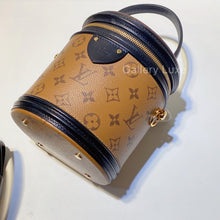 Load image into Gallery viewer, No.2749-Louis Vuitton Monogram Cannes

