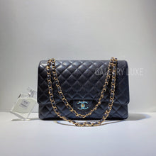 Load image into Gallery viewer, No.3083-Chanel Caviar Timeless Classic Maxi Jumbo Flap Bag (Unsued / 未使用品)
