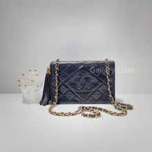 Charger l&#39;image dans la galerie, No.2138-Chanel Vintage Lambskin Flap Bag
