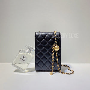 No.3095-Chanel Lambskin Pearl Crush Phone Holder With Chain (Unused / 未使用品)