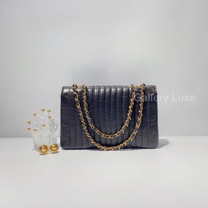 No.2469-Chanel Vintage Lambskin Flap Bag
