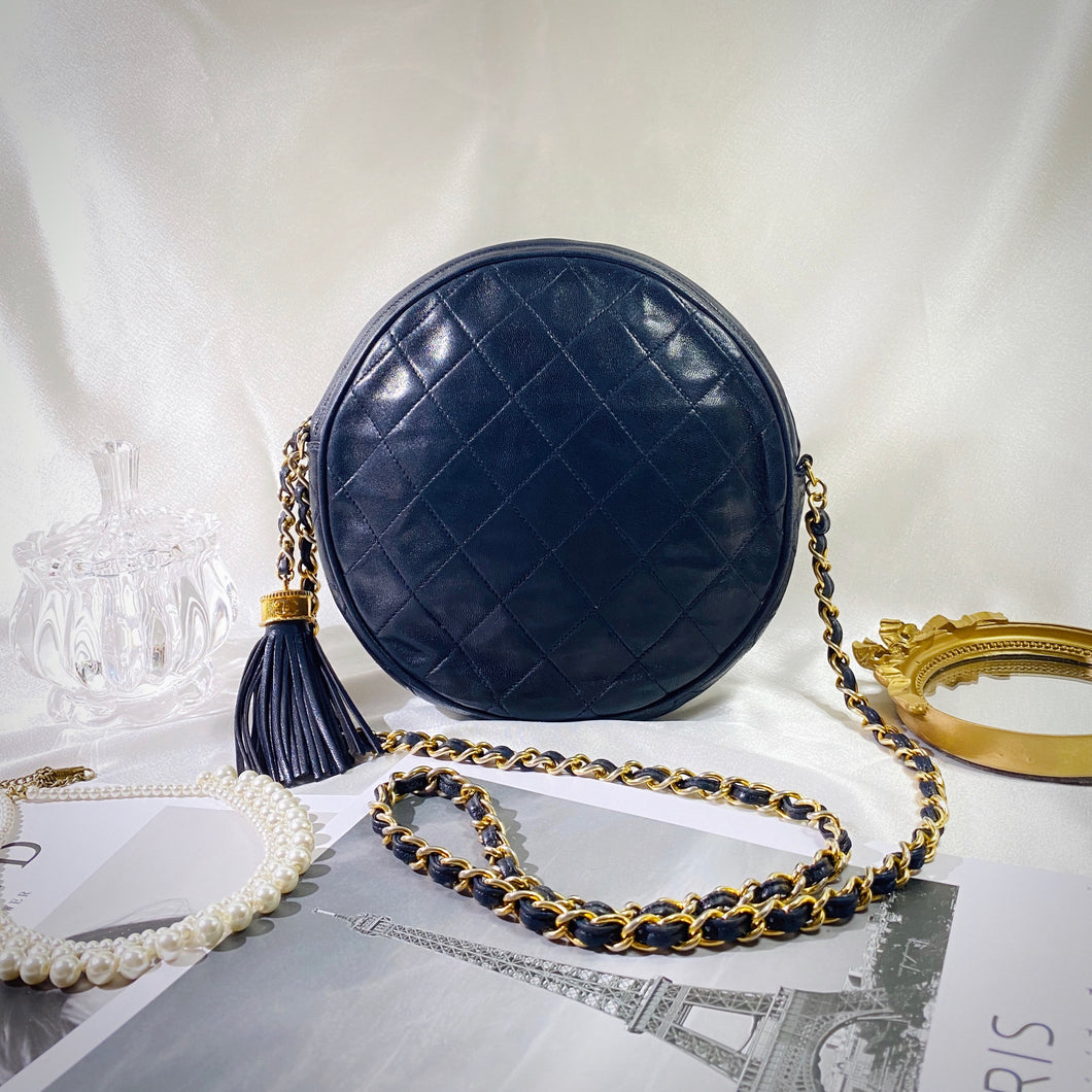 No.2010-Chanel Vintage Round Chain Shoulder Bag