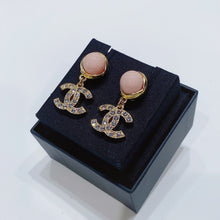 Load image into Gallery viewer, No.3732-Chanel Metal Crystal &amp; Glass Pearls Coco Mark Earrings (Brand New / 全新貨品)
