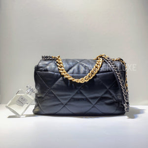 No.3065-Chanel 19 Maxi Handbag