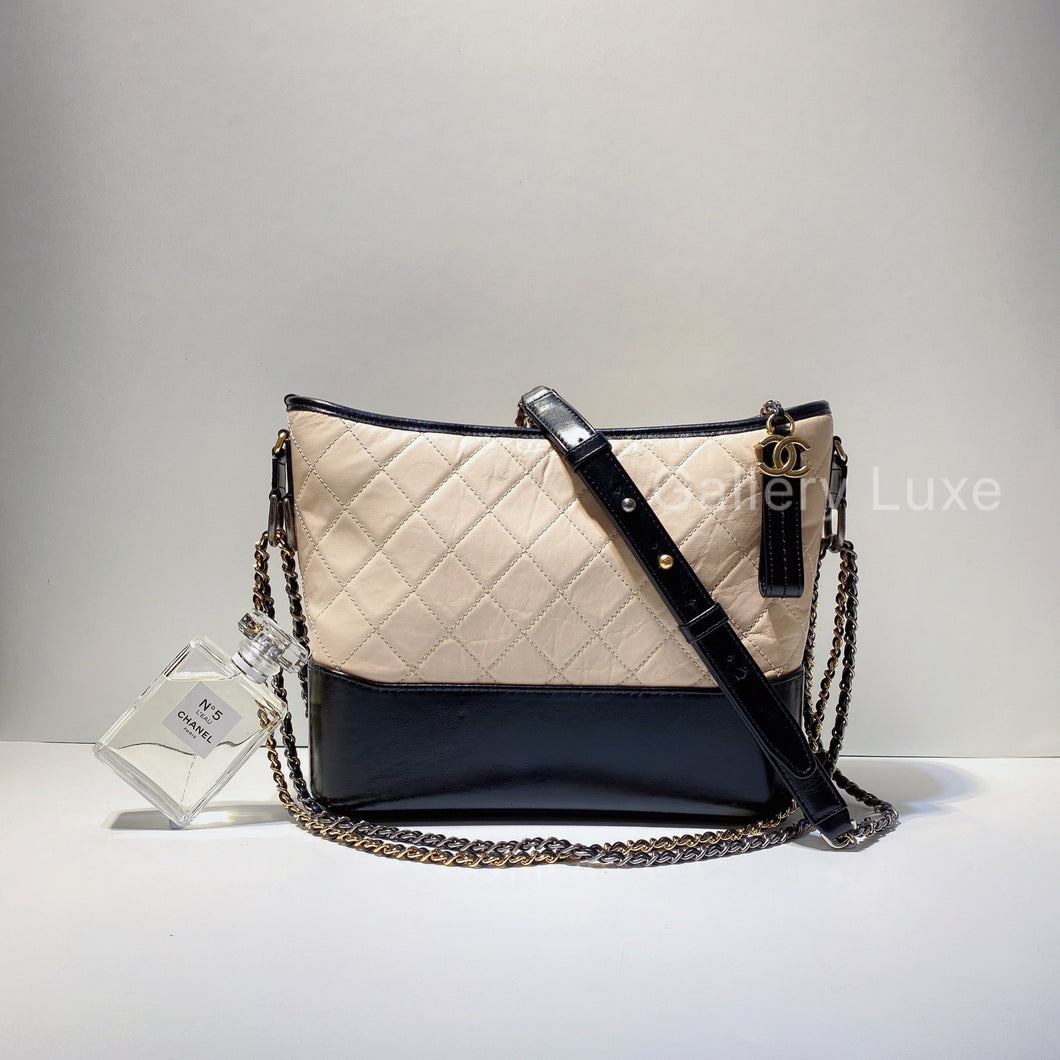 No.2773-Chanel Medium Gabrielle Hobo Bag