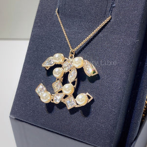 No.2770-Chanel Crystal Pearl Coco Mark Necklace
