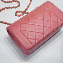 將圖片載入圖庫檢視器 No.001328-Chanel Vintage Lambskin Diana Bag 22cm
