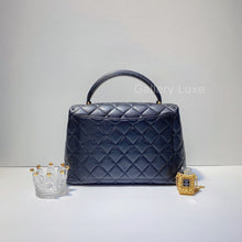 Load image into Gallery viewer, No.2763-Chanel Vintage Caviar Small Kelly Handle Bag

