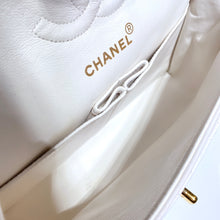 将图片加载到图库查看器，No.3695-Chanel Vintage Lambskin Classic Flap 23cm
