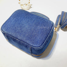 Load image into Gallery viewer, No.2781-Chanel Vintage Denim Small Vanity Case
