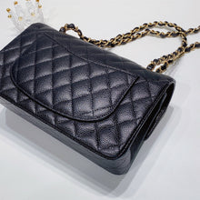 이미지를 갤러리 뷰어에 로드 , No.001329-Chanel Caviar Classic Flap Bag 23cm (Brand New / 全新貨品)
